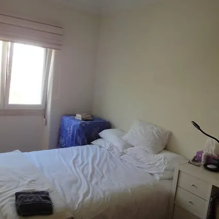 Apartamento Lisbon Centre - Av Roma - Quiet And Close To All *